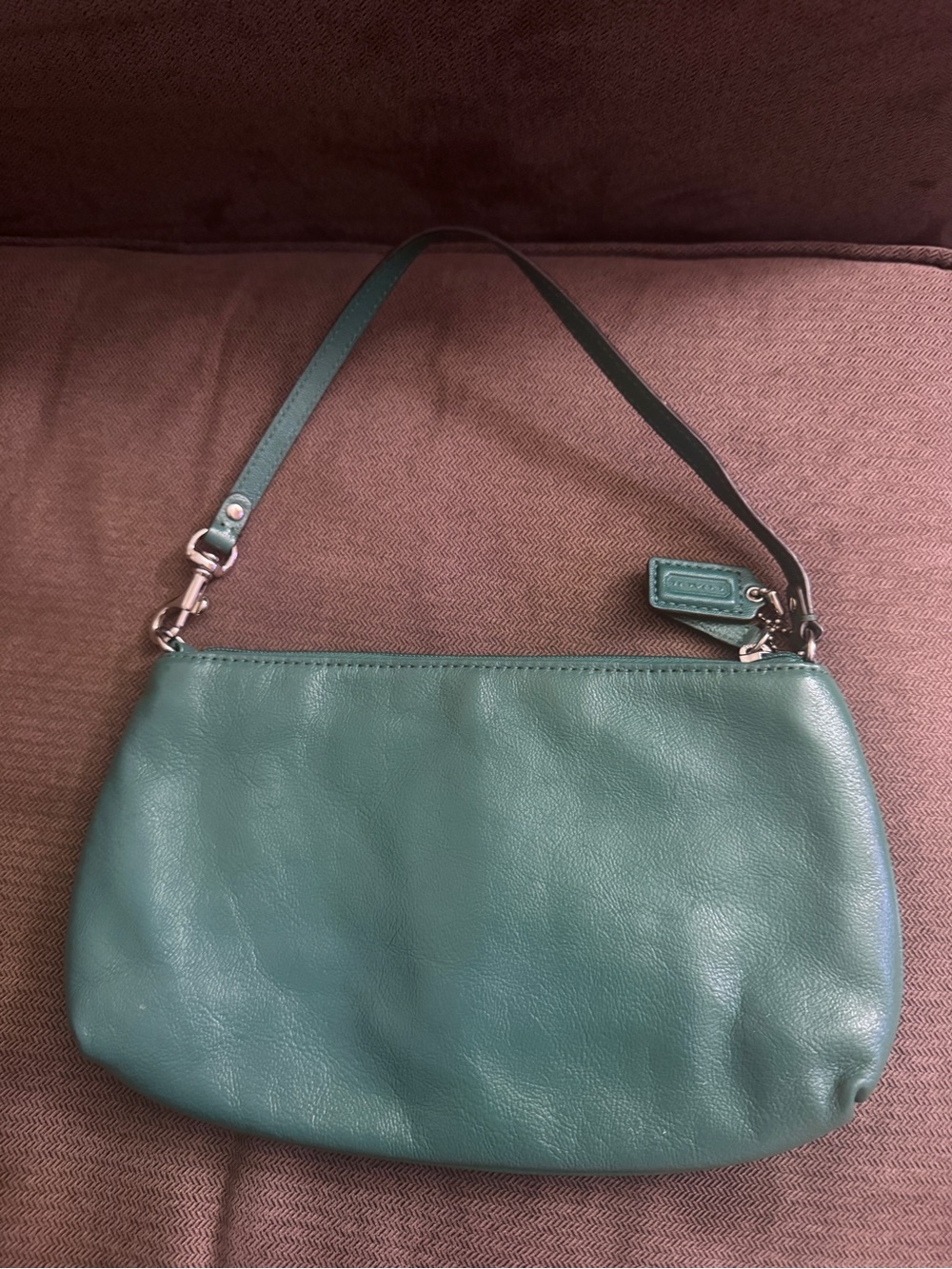 Coach Teal Green Leather wristlet with Silver Logo - Picture 3 of 9